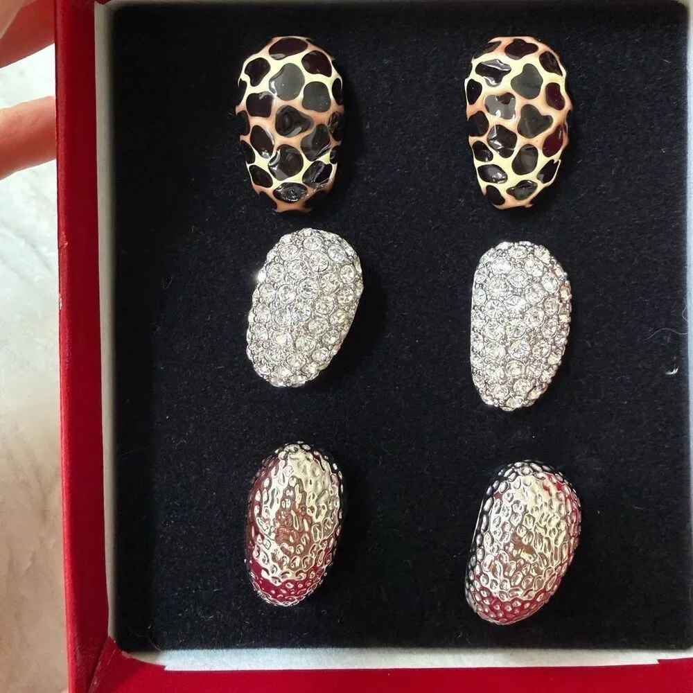 KJL Kenneth J Lane Box of 3 Assorted clip on Earrings  Chunky Animal Print New